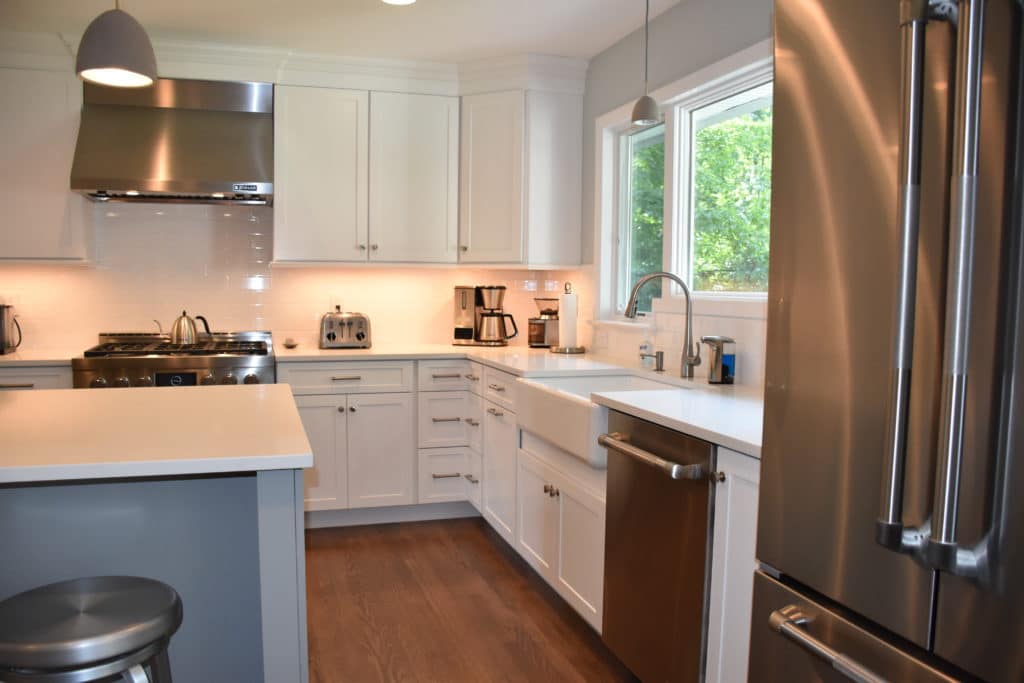 Farm Sink White Kitchen Cabinets